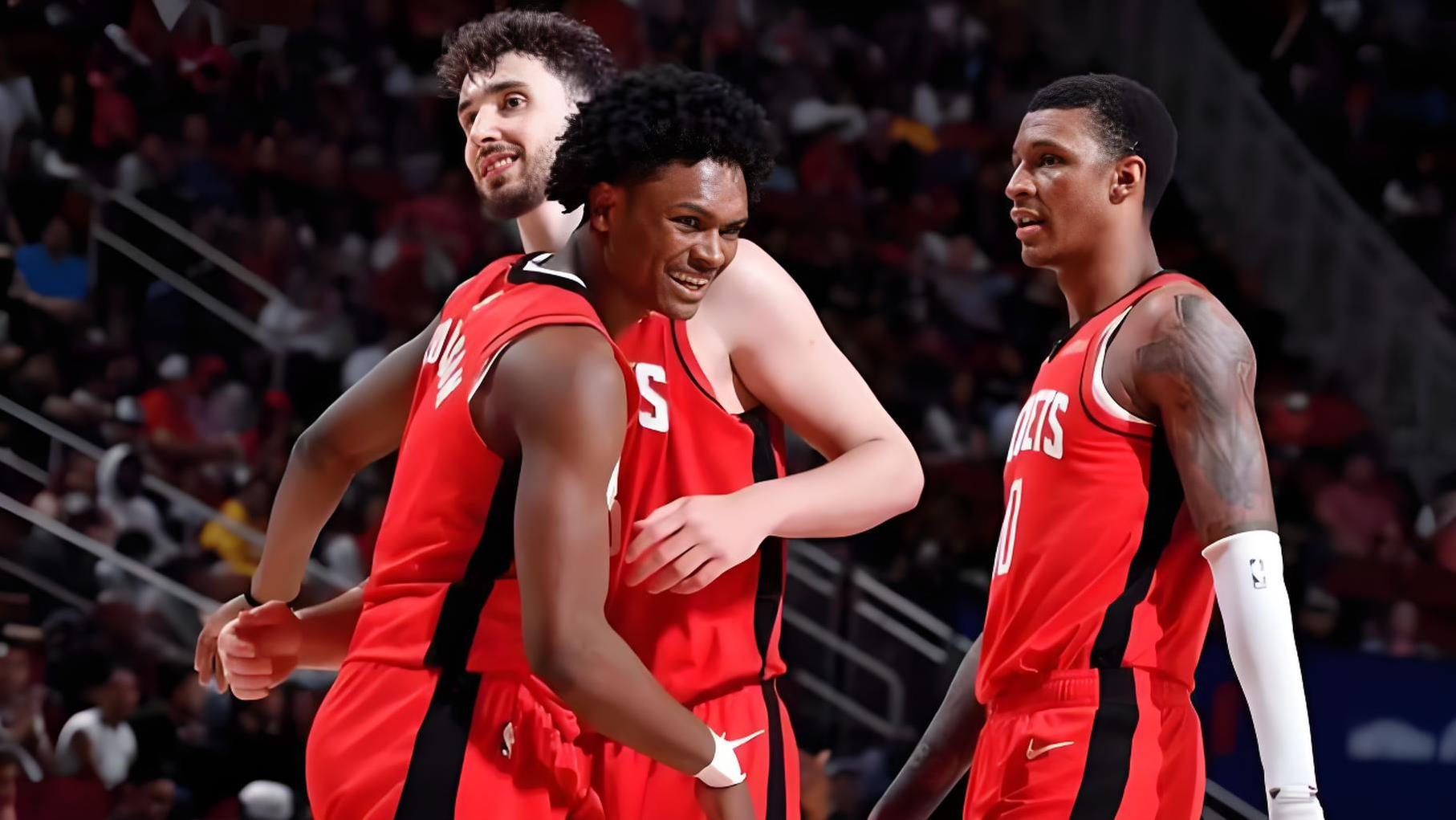 今日湖人对阵国王西部大战一触即发 今日湖人对阵国王西部大战一触即发