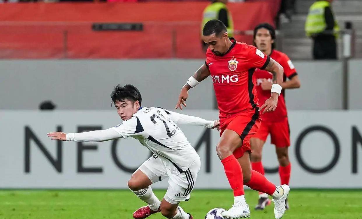 爱游戏官网首页 -意大利杯倒计时；上海海港国际比赛日内部沟通；细节引发关注；态度坚定；轮换策略成焦点的简单介绍